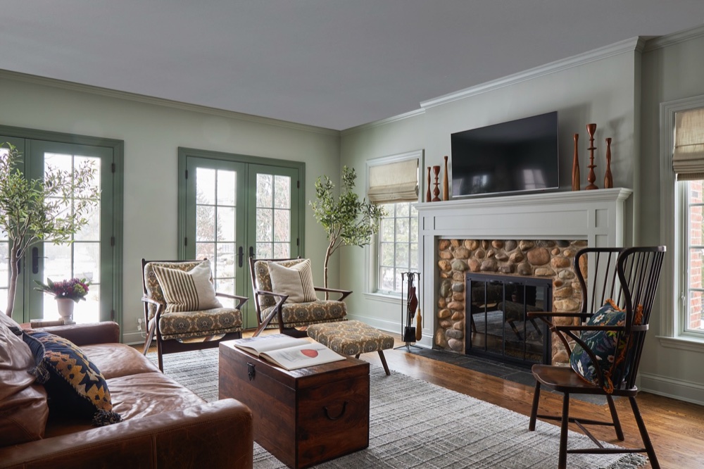 Living room, luxury renovation and interior design by Martire Custom Homes