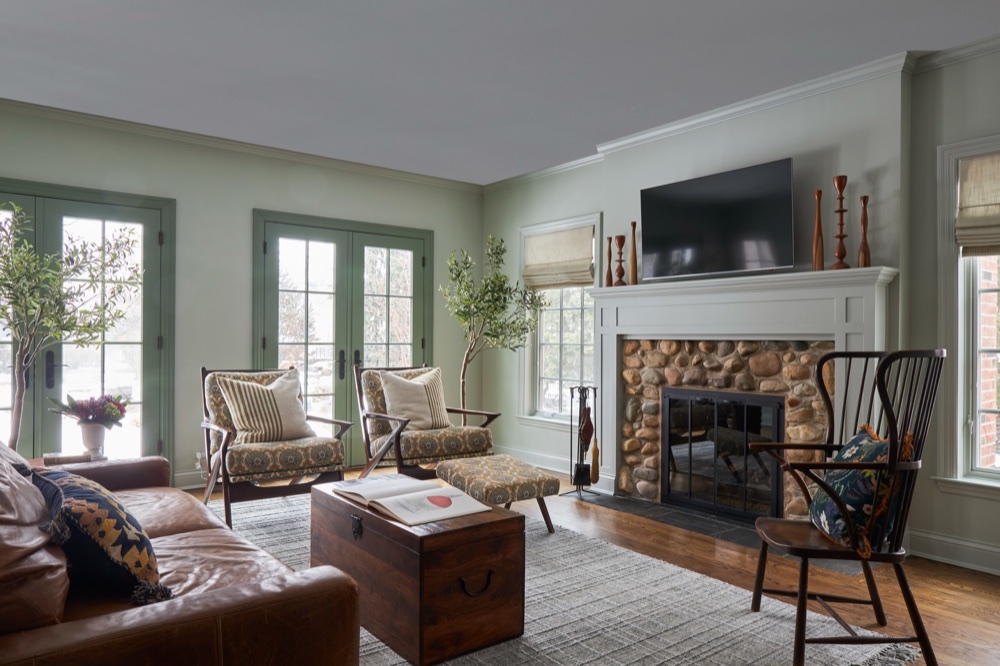 Living room, luxury renovation and interior design by Martire Custom Homes